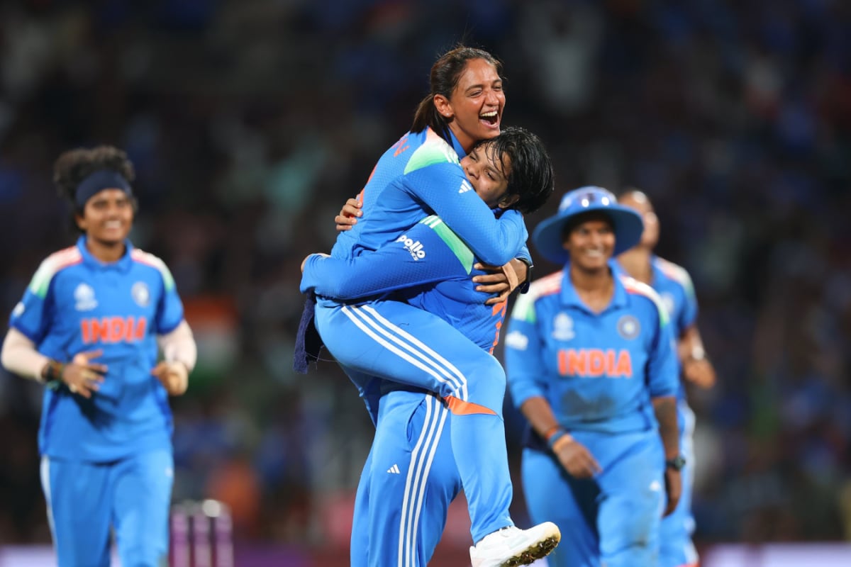 Unbelievable Scenes! Opener Shafali Verma Shocks SA With 2 Wickets In WC Final