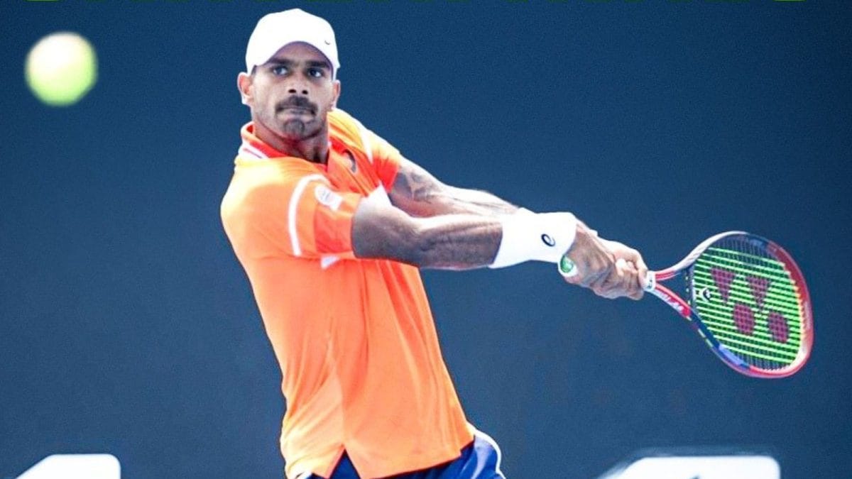 Sumit Nagal Keeps Australian Open Wild-Card Hopes Alive; Storms Into Quarter-Finals After Shaky Start