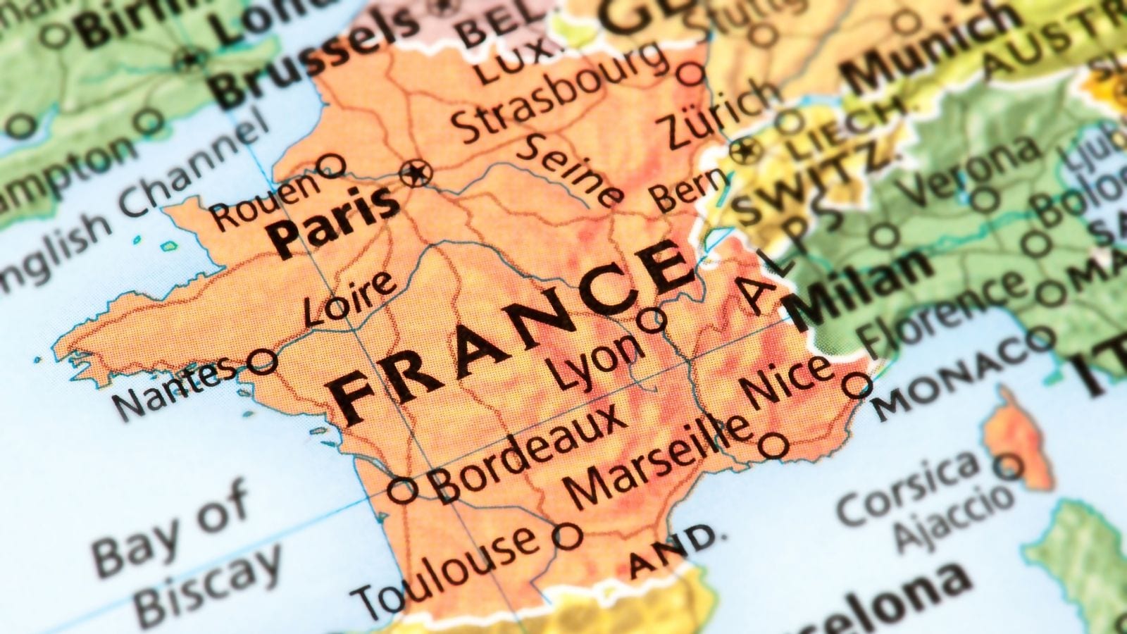 GK: Which Country Has The Highest Number Of Time Zones?