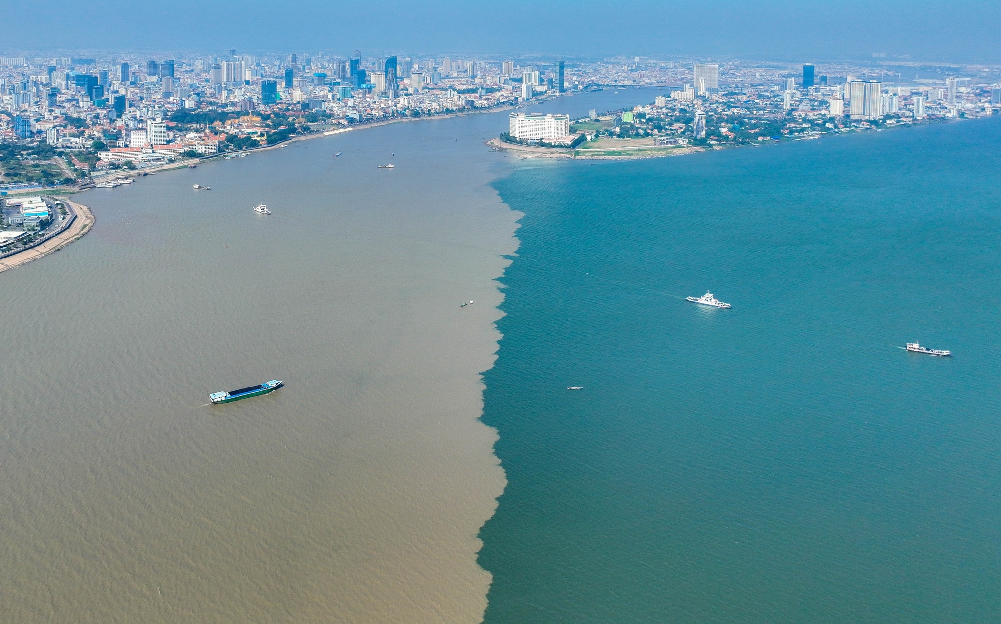 From The Amazon To The Chicago: These Rivers Flow Backwards, Here's Why