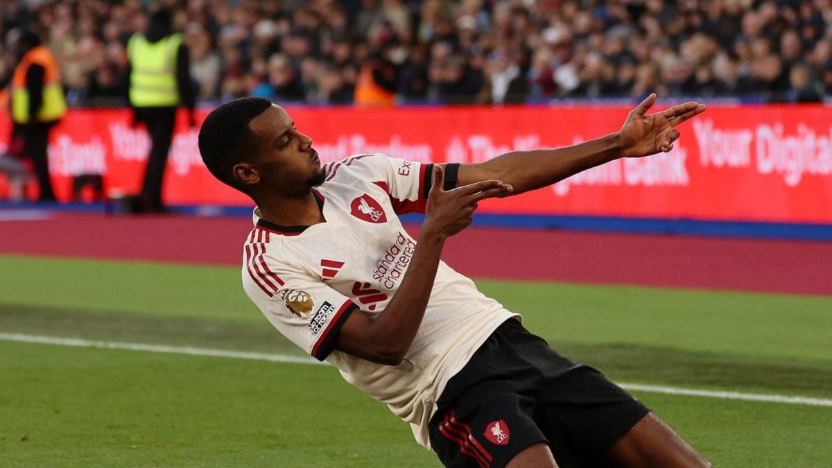 Premie League: Isak Breaks Duck As Liverpool Down Hammers, Brighton Sink Forest, Villa Edge Out Wovles