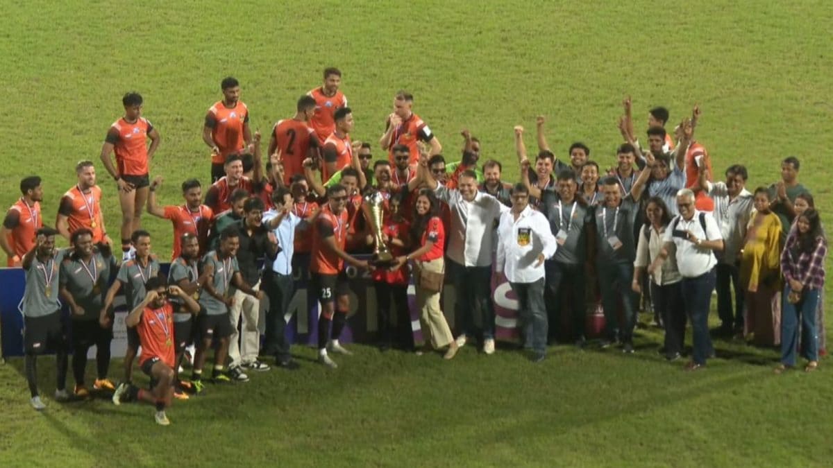 And Six Month Later! Inter Kashi Presented With Replica I-League 2024–25 Title