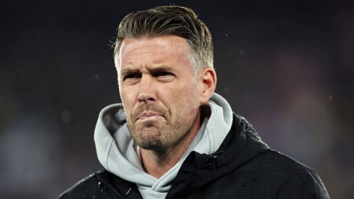 Rob To Lead The Pack? Wolves Set To Appoint Edwards As Boss: Reports