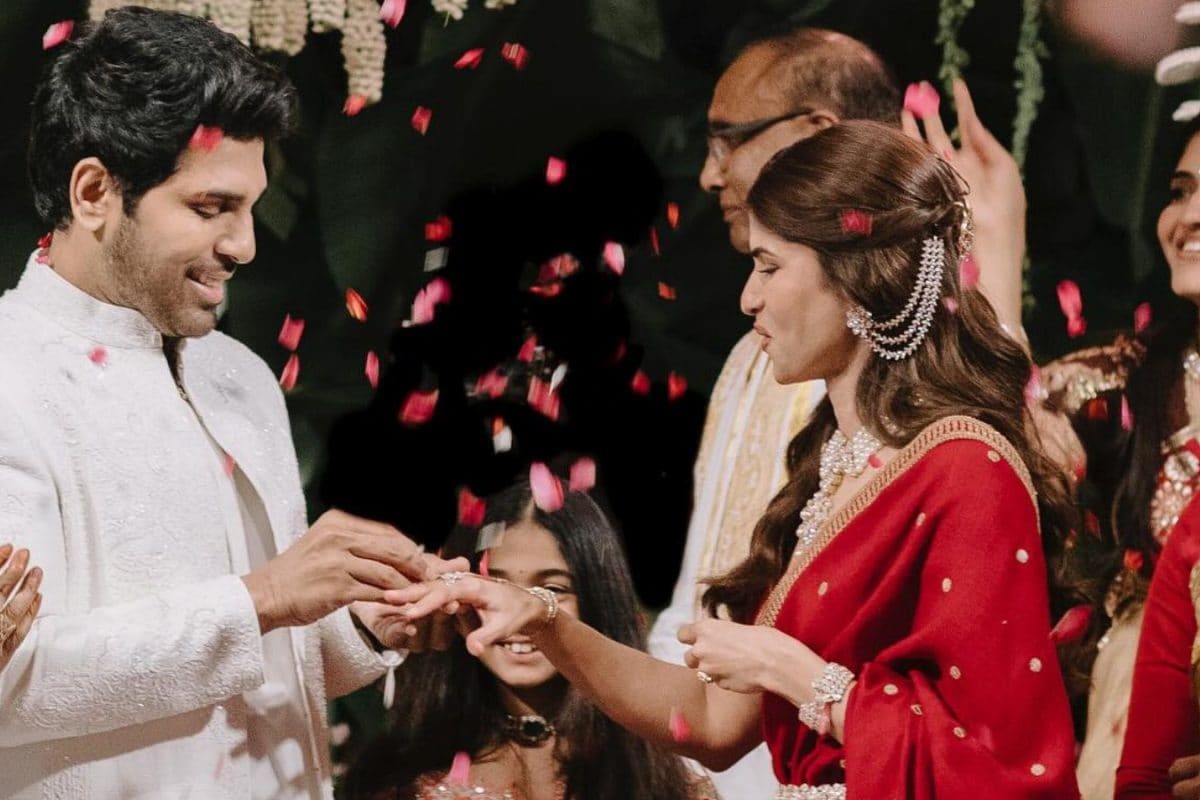 Allu Sirish Gets Engaged To Longtime Girlfriend Nayanika, See Pictures Here