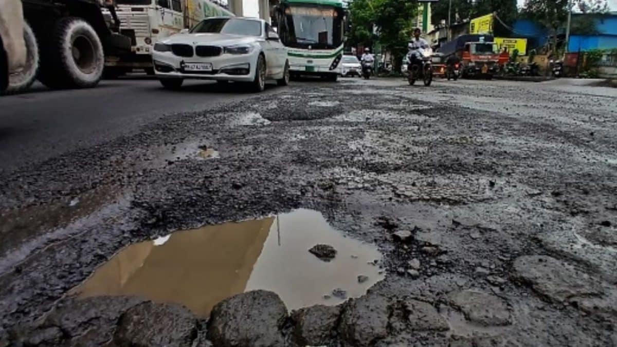 Deadlines, Deadlines Everywhere. But Can Bengaluru Finally Deliver On Infra Front?
