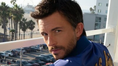 Jonathan Bailey is known for shows like Bridgerton and Fellow Travelers. 