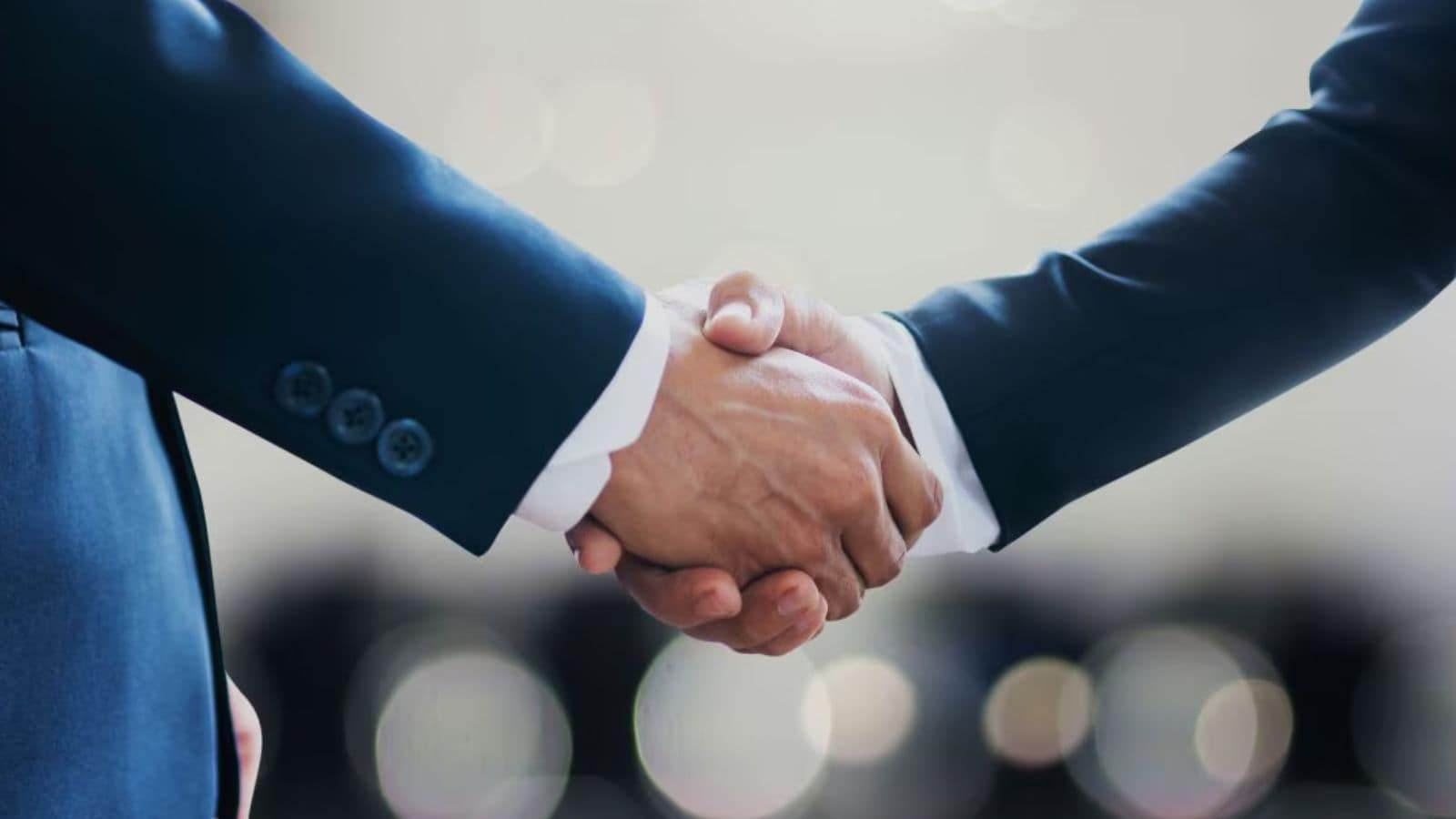 UK Man Sells Business For Rs 4,600 Crore, Realises Money Can’t Buy Happiness: ‘Can’t Live Life Sat On A Beach’ UK Man Sells Business For Rs 4,600 Crore, Realises Money Can’t Buy Happiness: ‘Can’t Live Life Sat On A Beach’