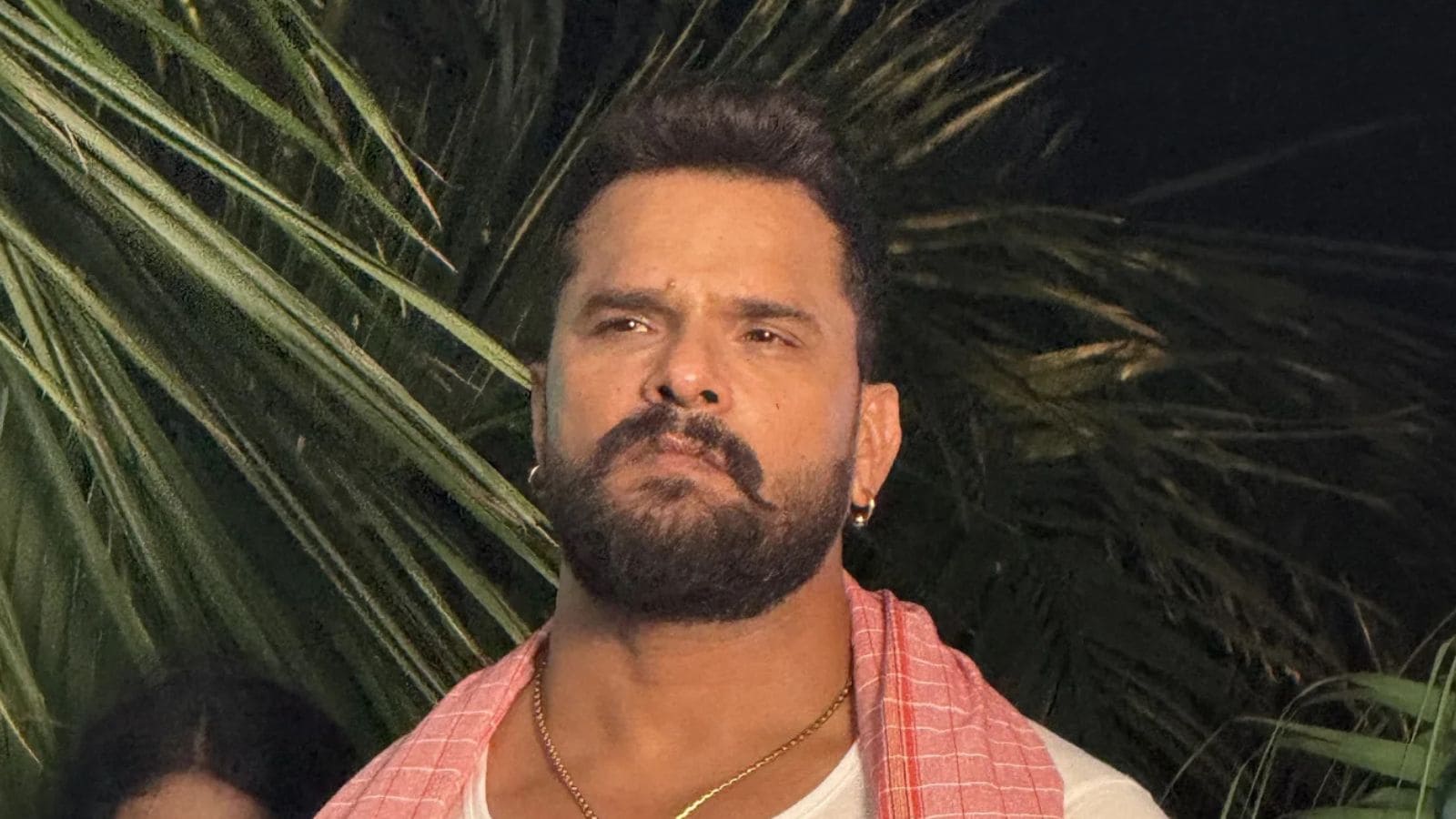 Later, he started grazing cattle and selling milk to support his family. He also pursued acting after quitting school.