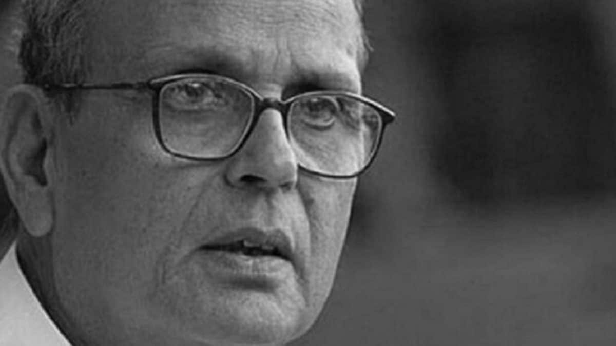 He Exposed Bofors, Dethroned Rajiv Gandhi: Why 'Raja Saheb' Remains Unforgettable