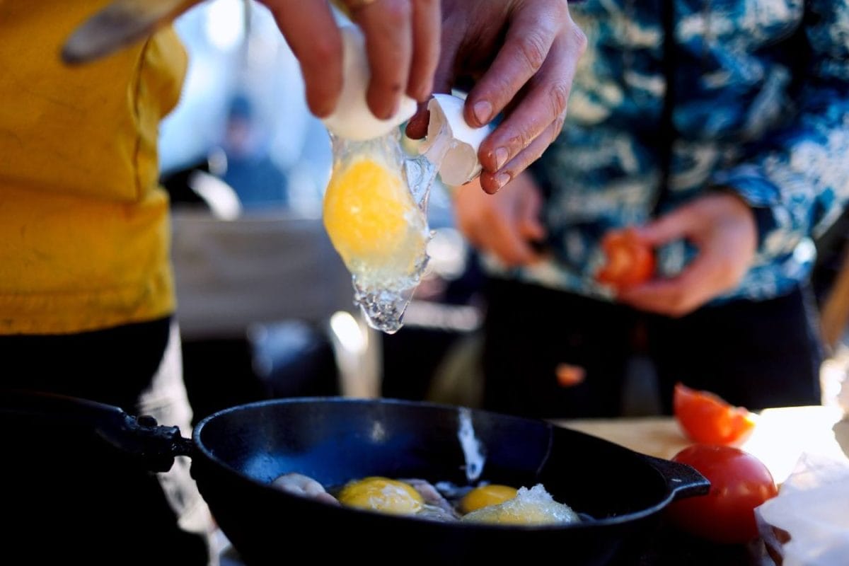 The Double Egg Fry That’s Breaking The Internet And How You Can Cook It