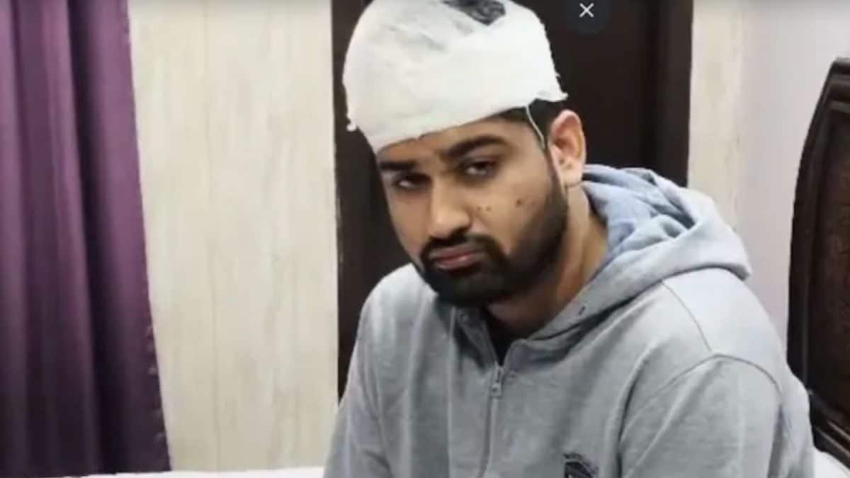 'Mom, Fiancee Were Inside Car': U'khand Man Injured In Delhi Blast Was Shopping For His Wedding