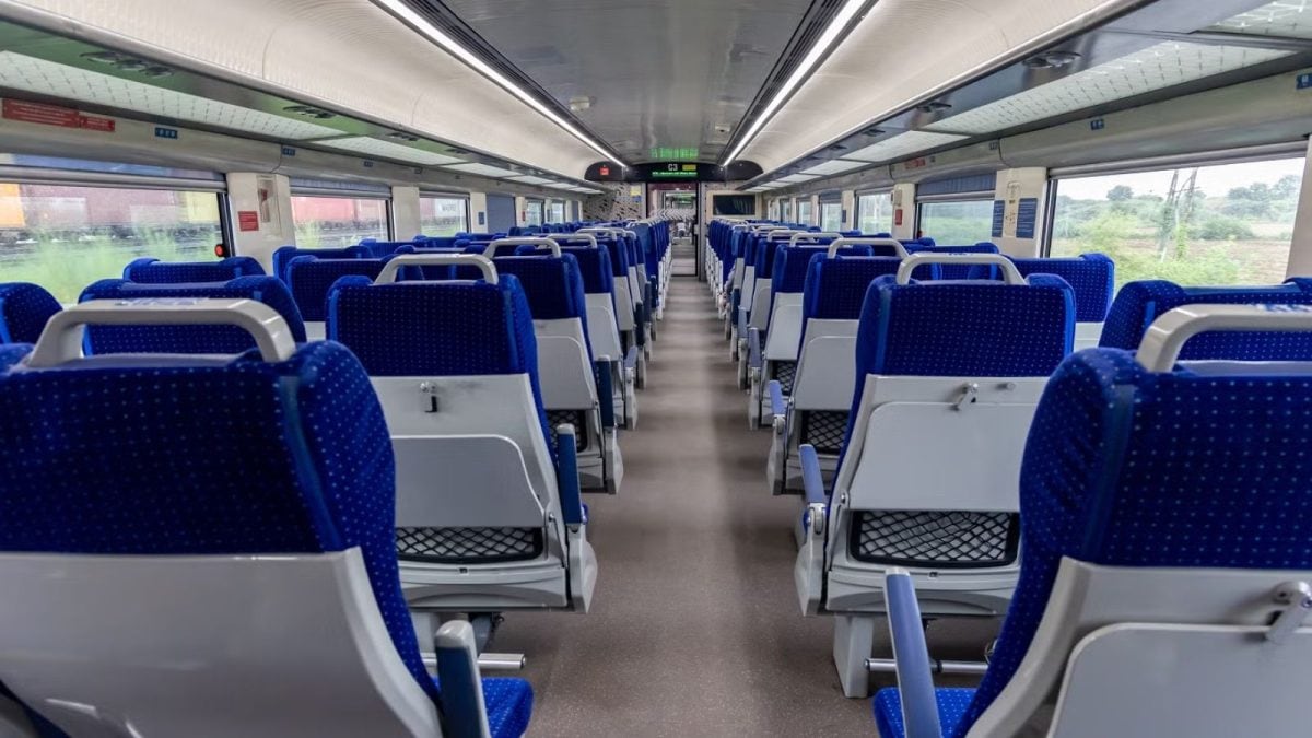 Vande Bharat Passengers Complain About Seats Facing Each Other