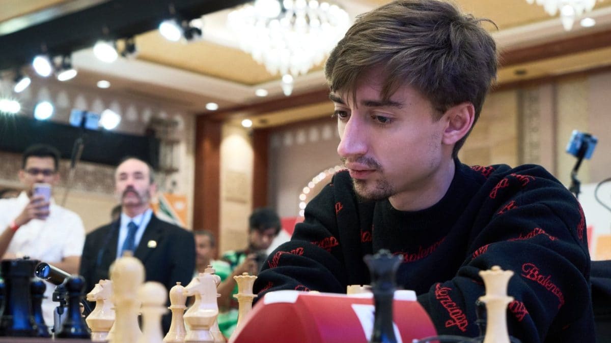 'He Still Fails To Pose Single...': Dubov Called 'Arrogant' After Beating Praggnanandhaa