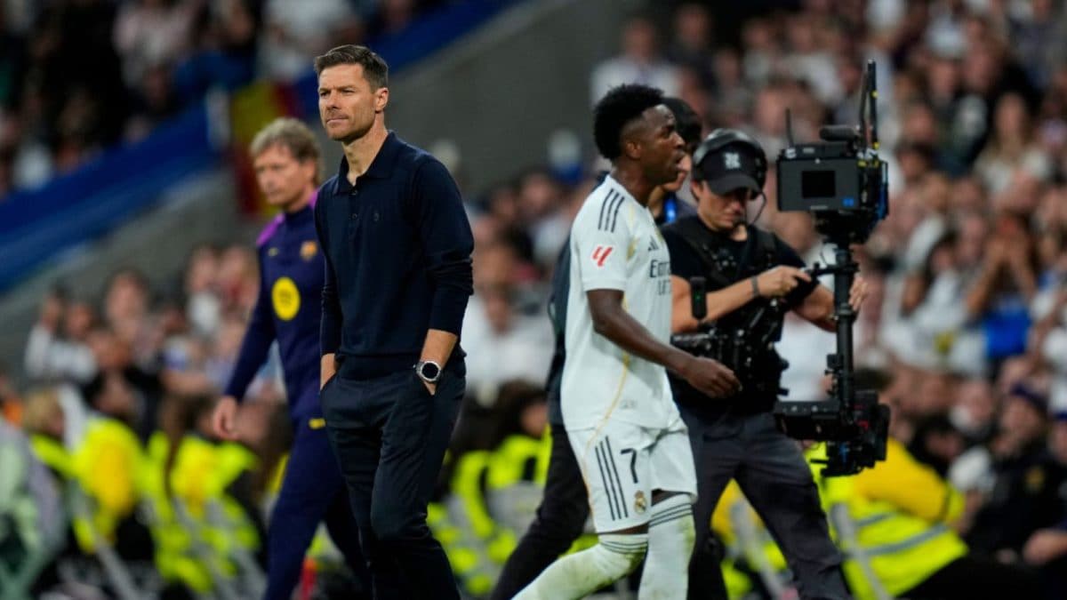 Bernabeu Bombshell! Vinicius Jr. Tells Real Madrid He’s Ready To Walk Out Over Xabi Alonso Rift: Report