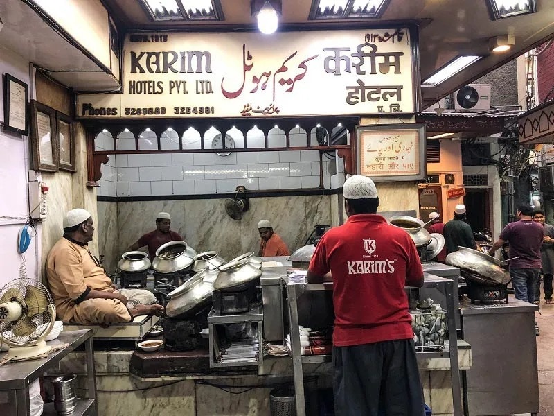 From Chandni Chowk’s butter-loaded parathas to Karim’s melt-in-your-mouth kebabs, Rajouri’s tangy chaats to Khan Market’s steaming plates of momos, Delhi food is a love story between spice and soul that wins taste buds. From Chandni Chowk’s butter-loaded parathas to Karim’s melt-in-your-mouth kebabs, Rajouri’s tangy chaats to Khan Market’s steaming plates of momos, Delhi food is a love story between spice and soul that wins taste buds.
