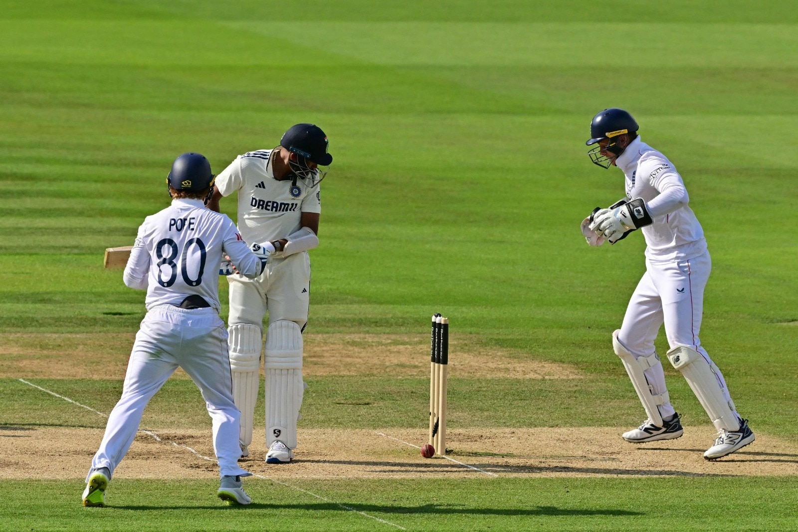England beat India by 22 runs – LordsEngland defeated India by 22 runs in a thrilling third Test at Lord’s on July 14, 2025, taking a 2-1 series lead. Last man Mohammed Siraj fell in a dramatic fashion, leaving India agonizingly short of a famous win. 