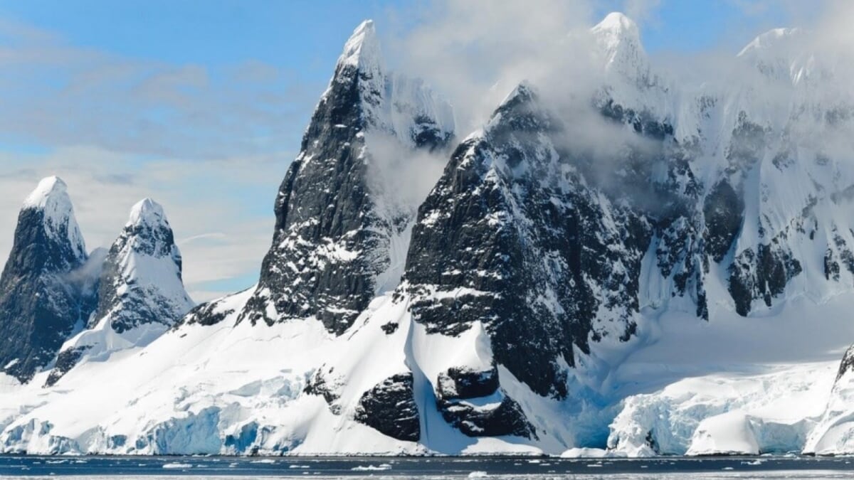 Glaciers Are Melting But Antarctica’s Sea Levels Are Falling Instead Of Rising. Here's Why