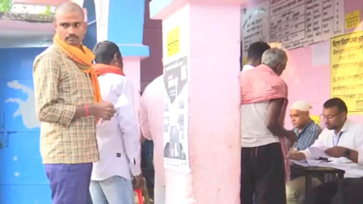 Bihar Election Phase 1 Voting LIVE: Voting For First Phase Begins, PM Urges People To Vote With 'Full Enthusiasm'