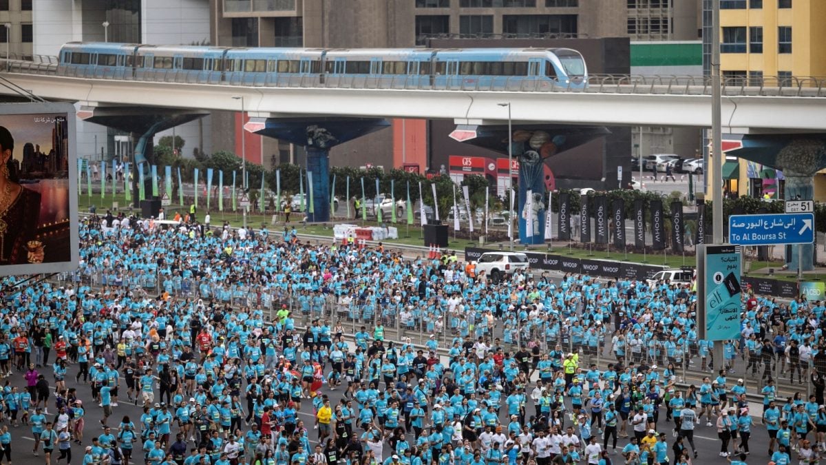 Dubai's Iconic Sheikh Zayed Road Turns Blue As Over 3 Lakh Runners Join Massive Fitness Event