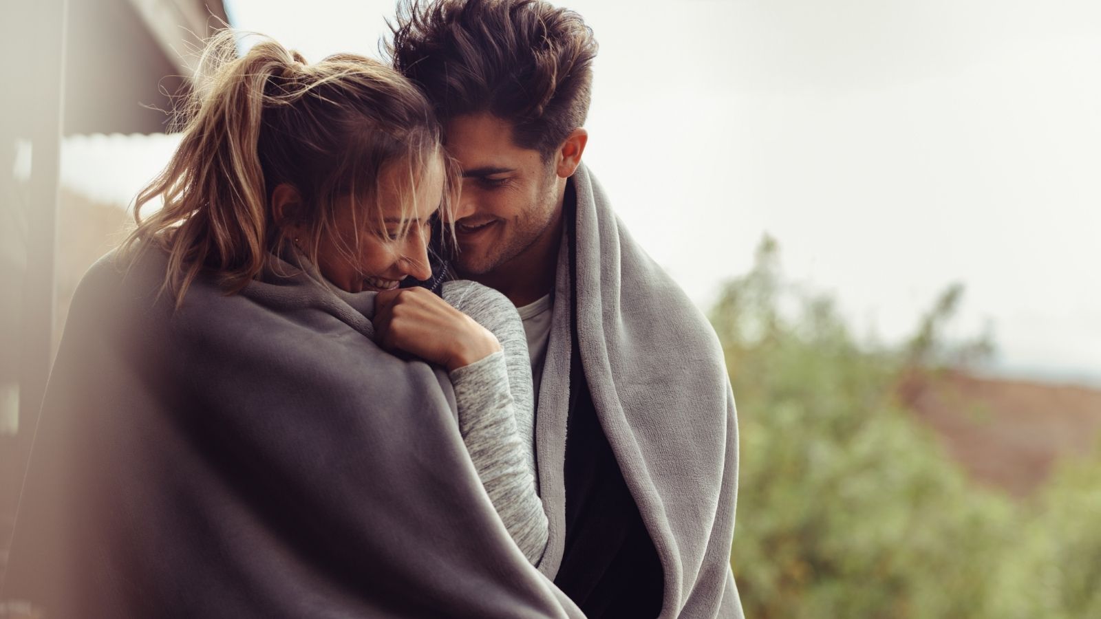 Cuffing Season Explained: The Science Behind Winter Romance