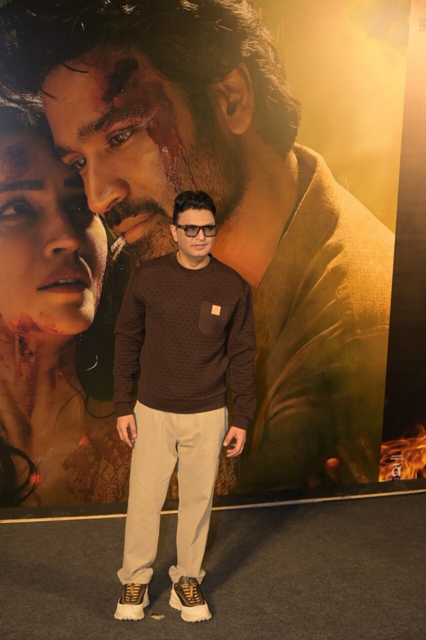 Kriti Sanon, Dhanush Launch Trailer Of Their New Film Tere
