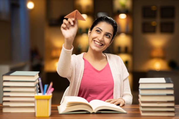 “You have to dream before your dreams come true.”: Every achievement begins with a vision; Students must imagine success to achieve it. “You have to dream before your dreams come true.”: Every achievement begins with a vision; Students must imagine success to achieve it.