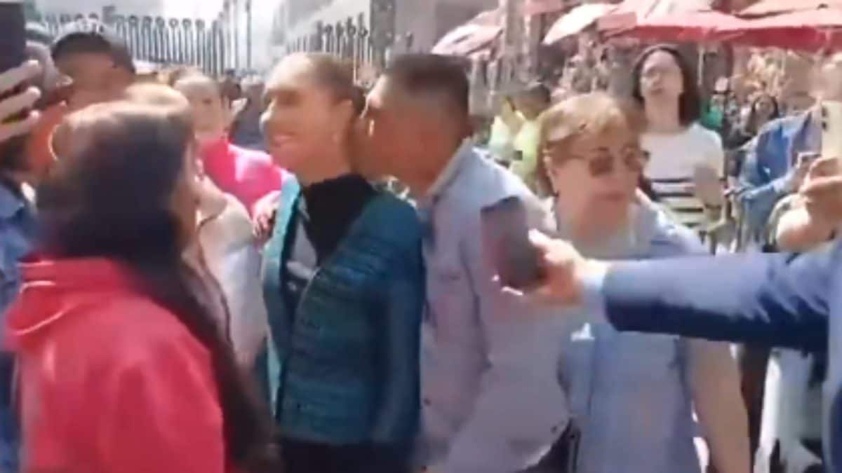 Man Gropes Mexican President, Tries To Kiss Her Before Security Steps In | Video