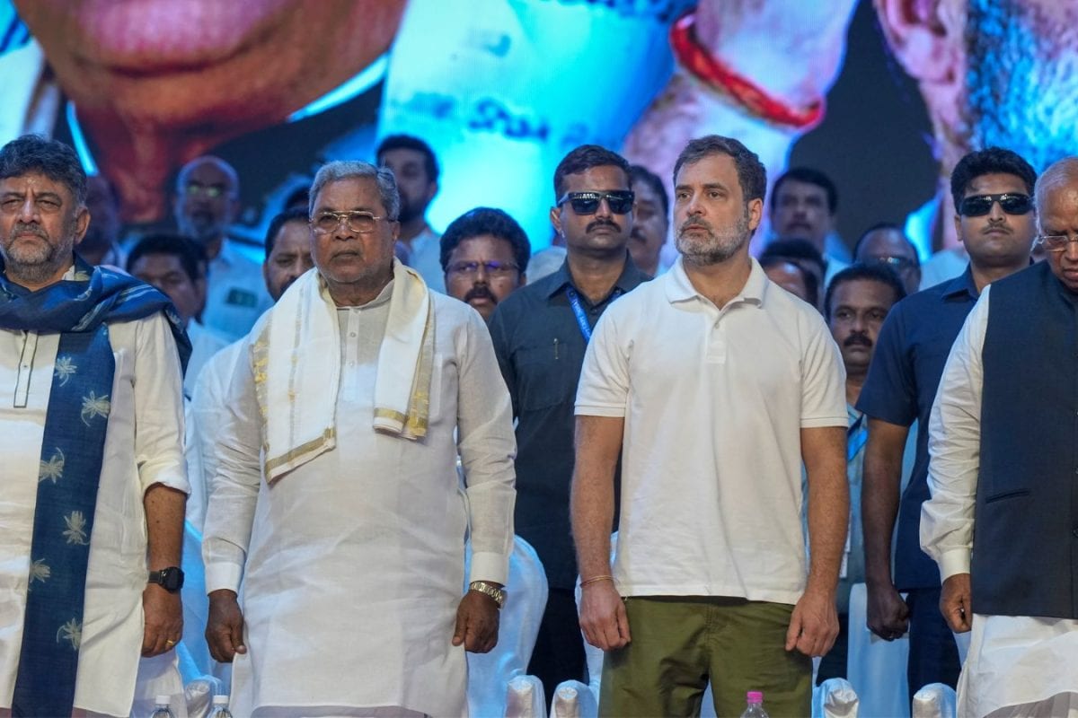 The Gandhis And I Will Mediate': Mallikarjun Kharge's Message Amid Karnataka  Congress Drama | Politics News - News18