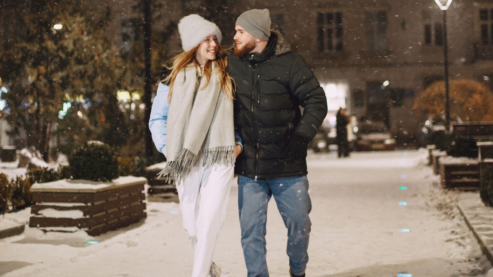 Cuffing Season Explained: The Science Behind Winter Romance