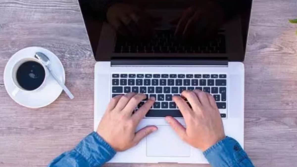 ‘Don’t Use Leave, Take WFH’: Man Shares WhatsApp Chat With ‘Incredibly Supportive’ Boss, Internet Says ‘Ye Konse Universe’