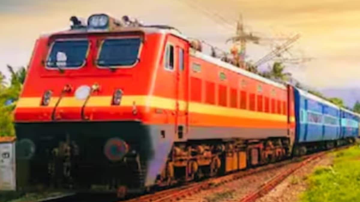 Amid IndiGo Turbulence, 6 Special Trains To Hit Tracks, Extra Coaches ...