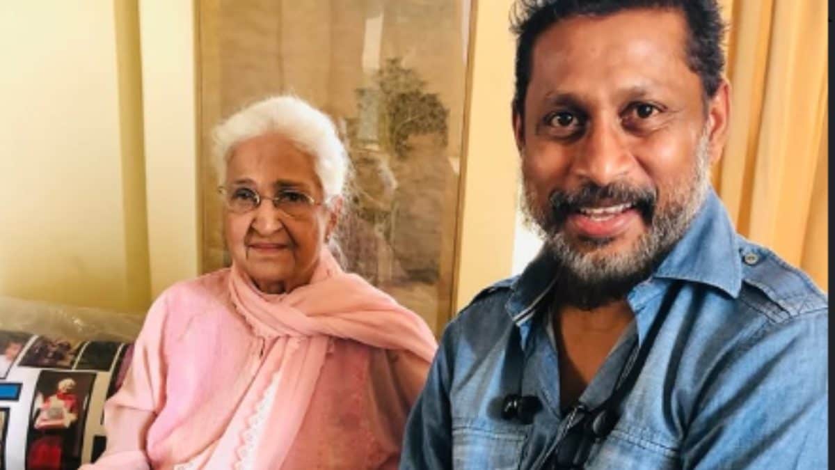 Shoojit Sircar Pens A Note On Kamini Kaushal's Passing, Says 'We Could've Created Something Together'