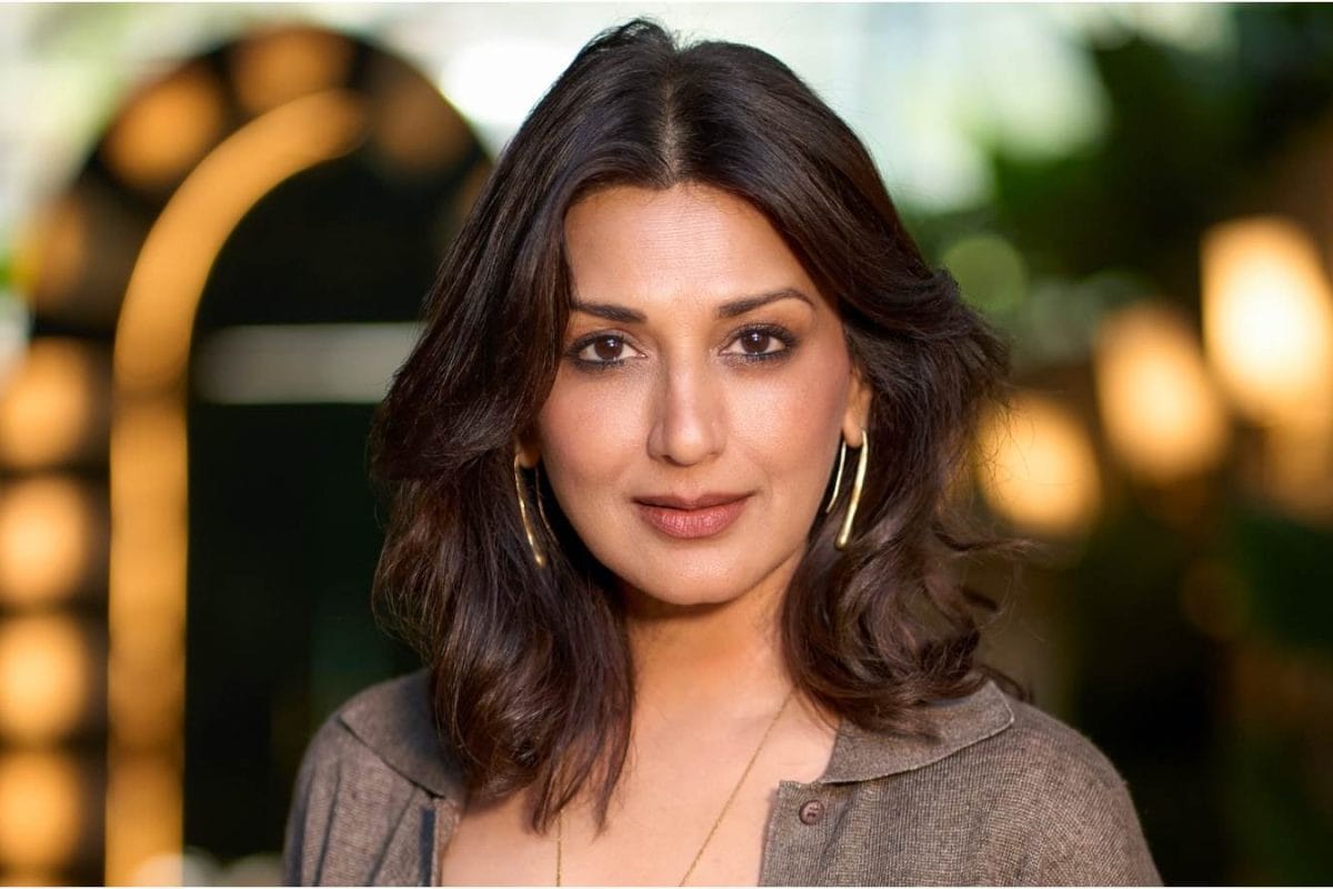 Sonali Bendre’s Not-So-Secret Glow Rule: Dinner Before 7 PM
