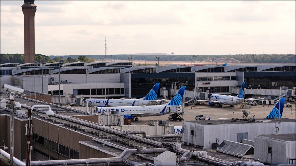 Over 800 Flights Cancelled In US Due To 4% Cut Amid Govt Shutdown | Top Points