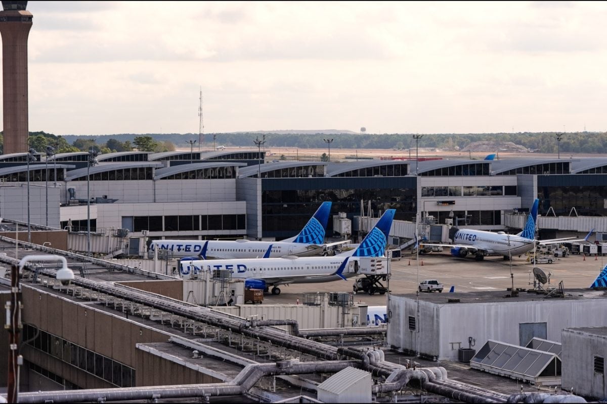 Over 800 Flights Cancelled In US Due To 4% Cut Amid Govt Shutdown | Top Points