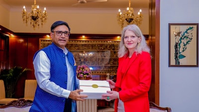 Foreign Secretary Vikram Misri with US Under Secretary Allison Hooker in New Delhi. (Image: X/@MEAIndia)