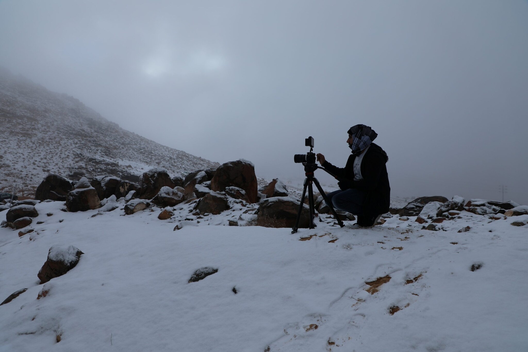 Saudi Arabia News , Saudi Arabia weather, Saudi Arabia snowfall, Saudi Arabia rain, Saudi Arabia cold wave, climate change Saudi Arabia, Tabuk snowfall, Riyadh weather, सऊदी अरब , सऊदी अरब मौसम, सऊदी में बर्फबारी क्यों, सऊदी अरब में ठंड क्यों