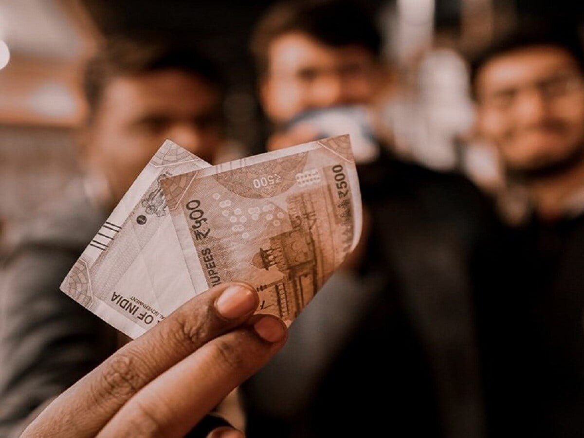 quando interromper o SIP, motivos de descontinuação do SIP, pausar fundos mútuos SIP, cancelar plano de investimento sistemático, revisar portfólio SIP, estratégia de diversificação SIP