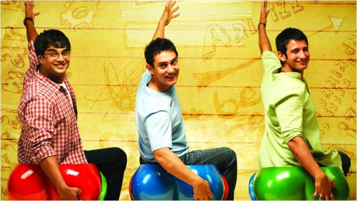 3 Idiots Set To Return With Sequel After 15 Years; Aamir Khan, Kareena, Madhavan, Sharman Joshi To Reunite? | Bollywood News 3 Idiots Set To Return With Sequel After 15 Years; Aamir Khan, Kareena, Madhavan, Sharman Joshi To Reunite? | Bollywood News