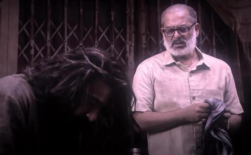 The scene subtly suggests that ordinary places often hide extraordinary secrets. A simple doodh soda stall becomes the setting for espionage, making the drink an important part of Dhurandhar’s narrative arc.