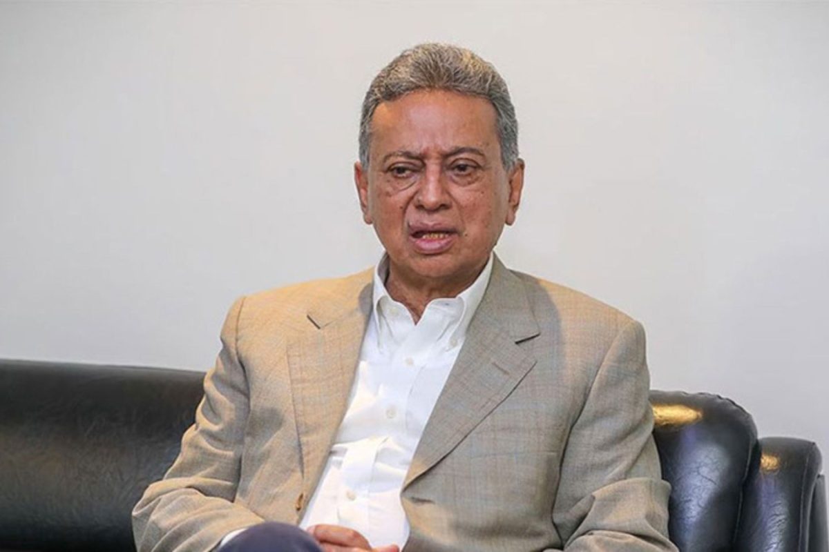 https://images.news18.com/ibnlive/uploads/2025/12/Amir-Khasru-Mahmud-Chowdhury-2025-12-b632bf6bbb49ad823d007d73f4a93769-3x2.jpg