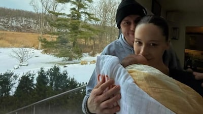 Pete Davidson Celebrates Birth Of Daughter With Elsie Hewitt.