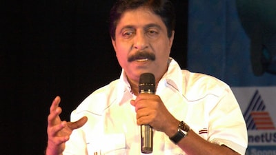  Sreenivasan passed away on Saturday morning.