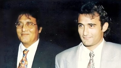 Akshaye Khanna once revealed he told Vinod Khanna he wanted to be an actor.