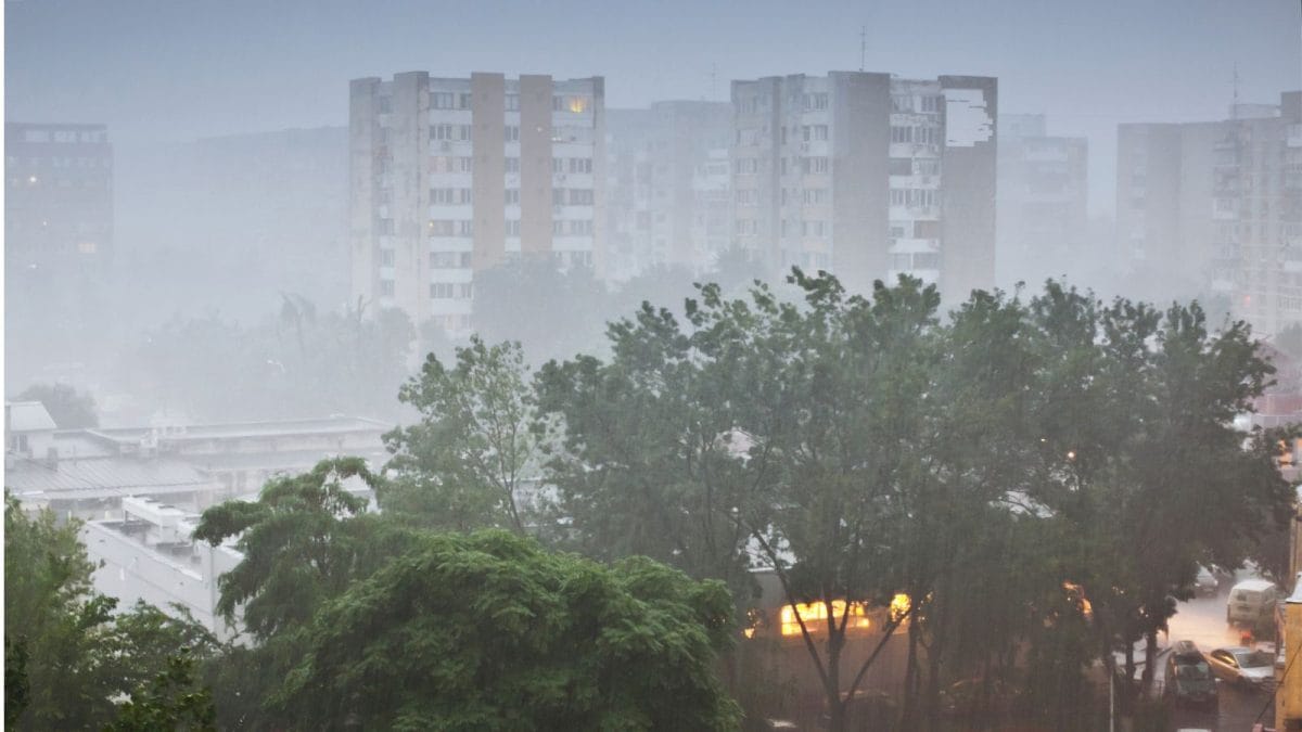 IMD Issues Rain Warning For Bengaluru, Showers Expected Across Karnataka