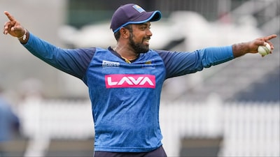 Sri Lanka have sacked Chartih Asalanka.