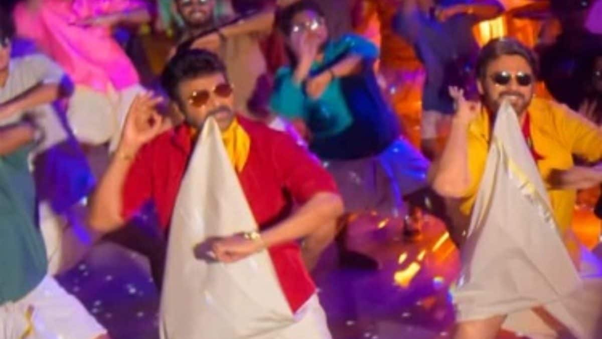 Chiranjeevi and Venkatesh's Song Viral