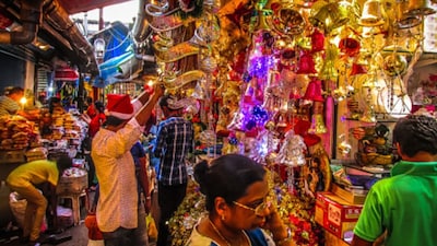Bengaluru Police Issue Traffic Curbs Near Churches, Malls Ahead of Christmas Rush