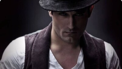 Akshaye Khanna portrayed Rehman Dakait in Dhurandhar. 