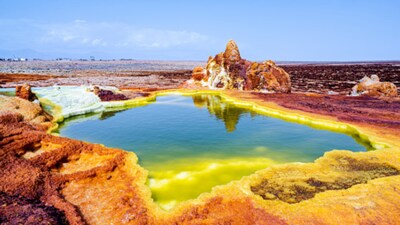 पृथ्वी पर एक ऐसी जगह जहाँ कभी सर्दी नहीं आती: डलहोल.